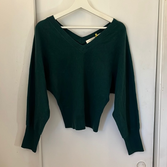 Anthropologie Sweaters - Anthropologie Dark Green V-Neck Cashmere Sweater